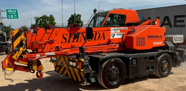 ขายรถเครน TADANO GR120N-1 (ขนาด 12 ตัน) ปี 2005 นำเข้าจากญี่ปุ่น พร้อมใช้ มีVDOการทำงานครับ ขายรถเครน TADANO GR120N-1 (ขนาด 12 ตัน) ปี 2005 นำเข้าจากญี่ปุ่น พร้อมใช้ มีVDOการทำงานครับ