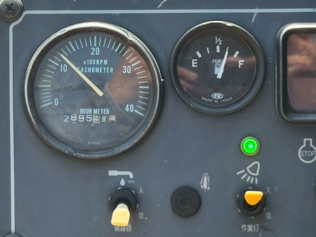 ขายรถปูยาง SUMITOMO HB31W-5B ปี 2009 (ขนาด 3.1 เมตร) นำเข้าจากญี่ปุ่น พร้อมใช้ มีVDOการทำงานครับ ขายรถปูยาง SUMITOMO HB31W-5B ปี 2009 (ขนาด 3.1 เมตร) นำเข้าจากญี่ปุ่น พร้อมใช้ มีVDOการทำงานครับ