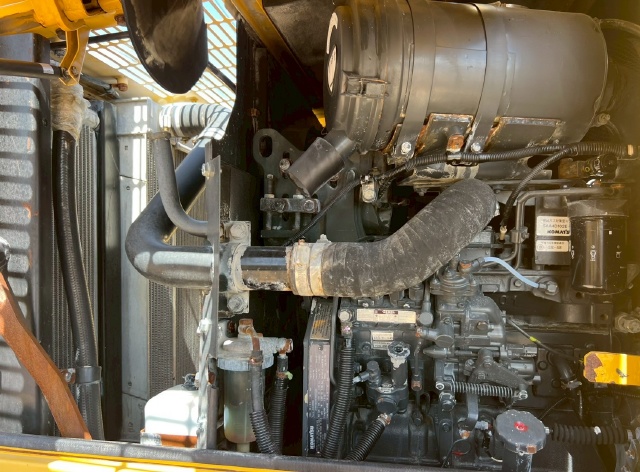 ขายรถตักล้อยาง KOMATSU WA150-5 พร้อมใช้ มีVDOการทำงานครับ