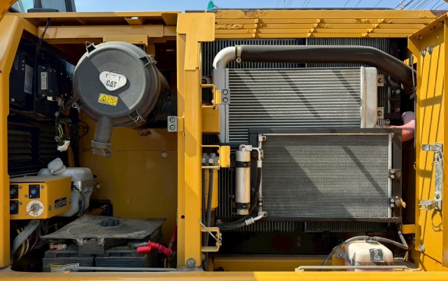 ขายรถขุด CAT 320DL ปี 2012 บูมยาว 16 เมตร นำเข้าจากญี่ปุ่น พร้อมใช้ มีVDOการทำงานครับ