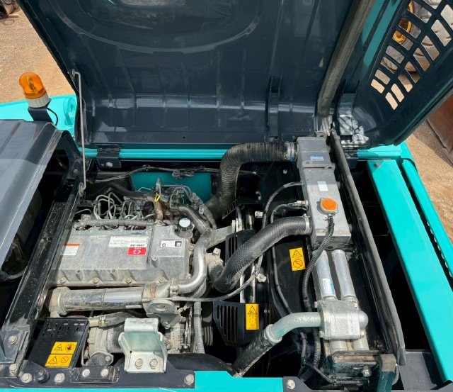 ขายรถขุด KOBELCO SK200 MARK 10 ปี 2020 นำเข้าจากญี่ปุ่น พร้อมใช้ มีVDOการทำงานครับ