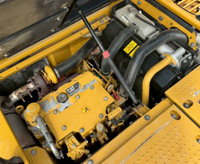 ขายรถขุด CAT 312D ปี 2013 นำเข้าจากญี่ปุ่น พร้อมใช้ มีVDOการทำงานครับ