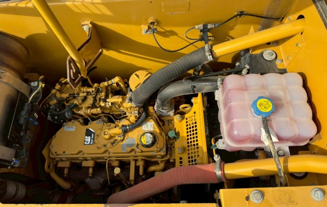 ขายรถขุด CAT 312E ปี 2013 นำเข้าจากญี่ปุ่น พร้อมใช้ มีVDOการทำงานครับ