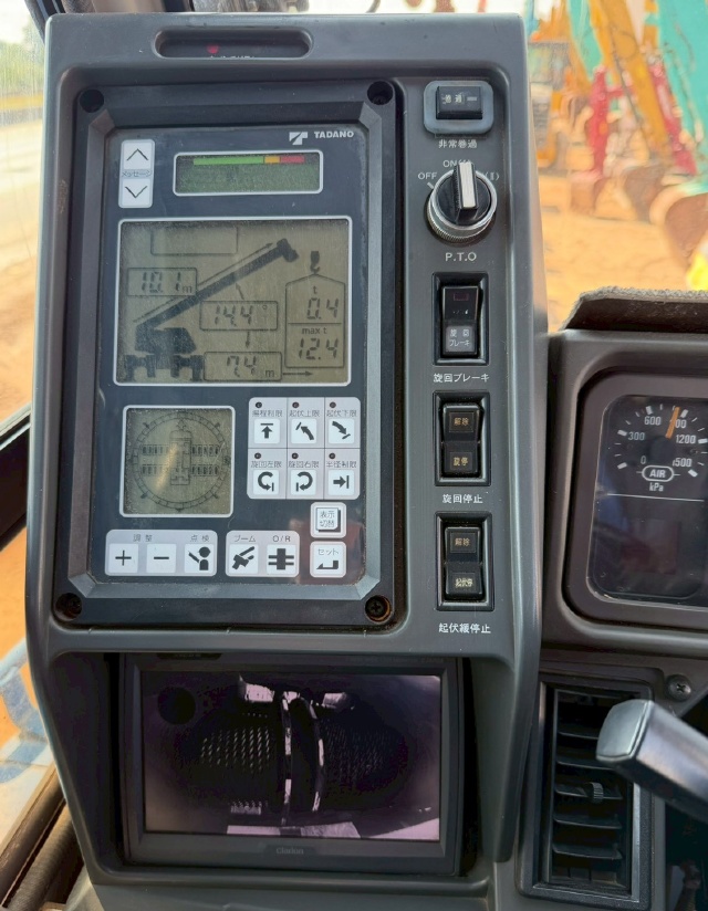 ขายรถเครน TADANO GR250N-1 (ขนาด 25 ตัน) ปี 2004 นำเข้าจากญี่ปุ่น พร้อมใช้ มีVDOการทำงานครับ