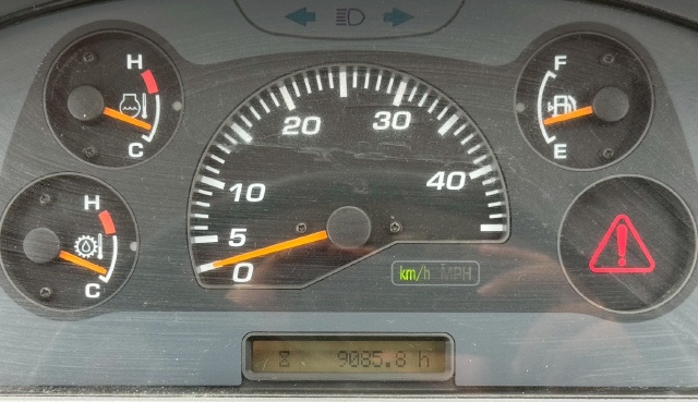 ขายรถตักล้อยาง KOMATSU WA150-5 พร้อมใช้ มีVDOการทำงานครับ ขายรถตักล้อยาง KOMATSU WA150-5 พร้อมใช้ มีVDOการทำงานครับ