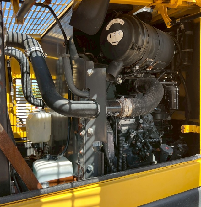 ขายรถตักล้อยาง KOMATSU WA150-5 พร้อมใช้ มีVDOการทำงานครับ