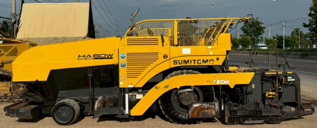 ขายรถปูยาง SUMITOMO HA60W-7 (ขนาด 6 เมตร) ปี 2010 พร้อมใช้ มีVDOการทำงานครับ ขายรถปูยาง SUMITOMO HA60W-7 (ขนาด 6 เมตร) ปี 2010 พร้อมใช้ มีVDOการทำงานครับ