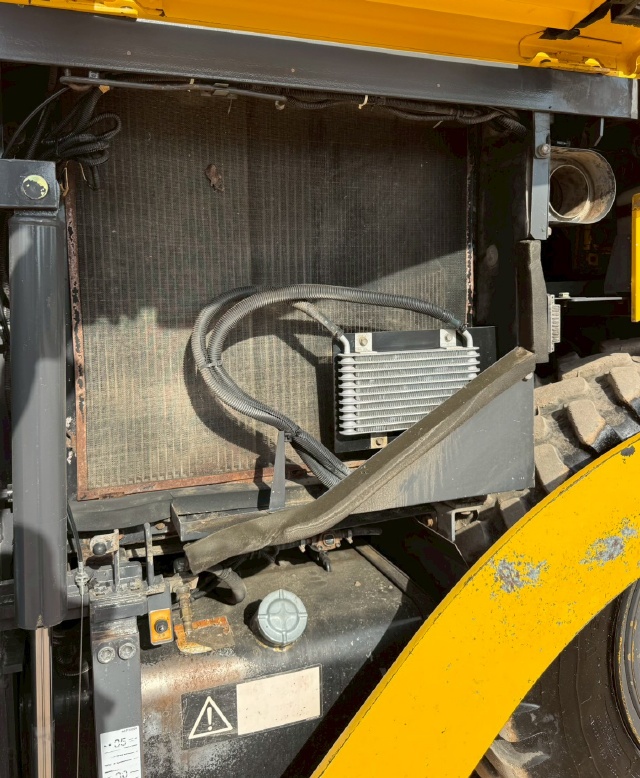 ขายรถปูยาง SUMITOMO HA60W-7 (ขนาด 6 เมตร) ปี 2010 พร้อมใช้ มีVDOการทำงานครับ