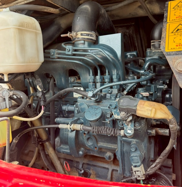 ขายรถขุด KUBOTA U40-3 ปี 2005 นำเข้าจากญี่ปุ่น พร้อมใช้ มีVDOการทำงานครับ