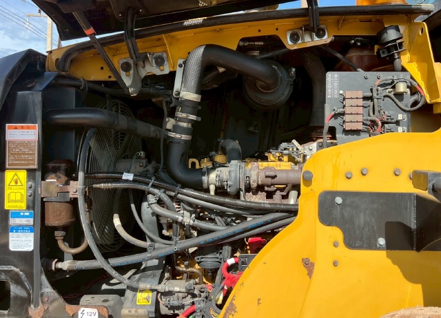 ขายรถตักล้อยาง CAT 910K ปี 2015 แขนยาวพิเศษ พร้อมใช้ มีVDOการทำงานครับ ขายรถตักล้อยาง CAT 910K ปี 2015 แขนยาวพิเศษ พร้อมใช้ มีVDOการทำงานครับ