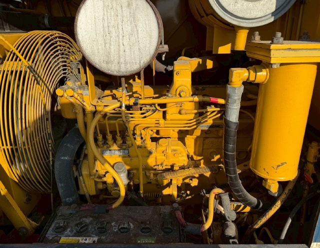 ขายรถเกรด KOMATSU GD405A-2 นำเข้าจากญี่ปุ่น พร้อมใช้ มีVDOการทำงานครับ