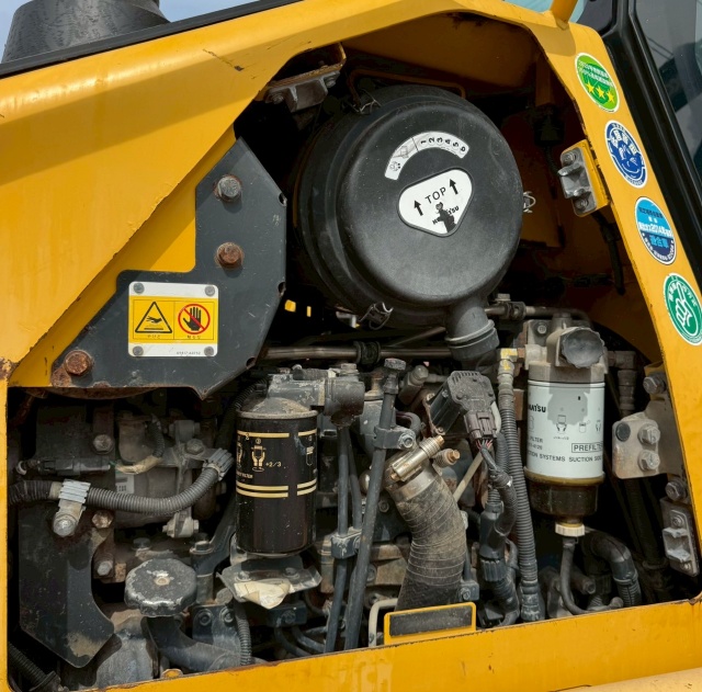 ขายรถดันดิน KOMATSU D37PLL-24 ปี 2017 พร้อมใช้ มีVDOการทำงานครับ