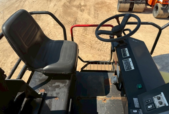 ขายรถบด DYNAPAC CS125 ปี 2000 นำเข้าจากญี่ปุ่น พร้อมใช้ มีVDOการทำงานครับ ขายรถบด DYNAPAC CS125 ปี 2000 นำเข้าจากญี่ปุ่น พร้อมใช้ มีVDOการทำงานครับ