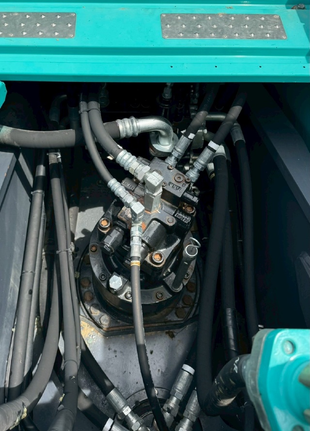 ขายรถขุด KOBELCO SK200 MARK 10 ปี 2020 นำเข้าจากญี่ปุ่น พร้อมใช้ มีVDOการทำงานครับ