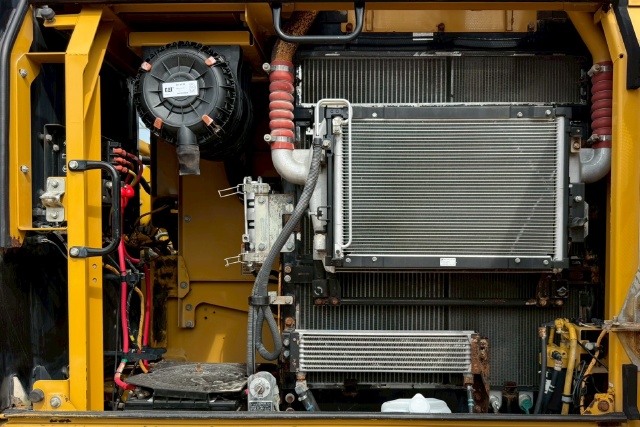 ขายรถขุด CAT 320E ปี 2015 นำเข้าจากญี่ปุ่น พร้อมใช้ มีVDOการทำงานครับ ขายรถขุด CAT 320E ปี 2015 นำเข้าจากญี่ปุ่น พร้อมใช้ มีVDOการทำงานครับ