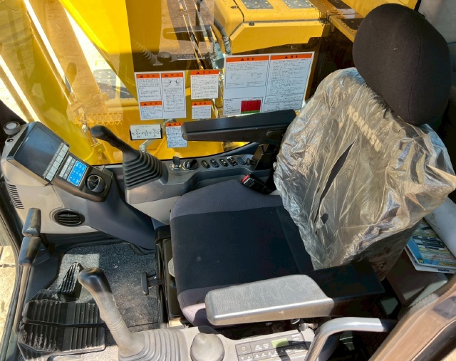 ขายรถขุด KOMATSU PC120-11 ปี 2018 นำเข้าจากญี่ปุ่น พร้อมใช้ มีVDOการทำงานครับ