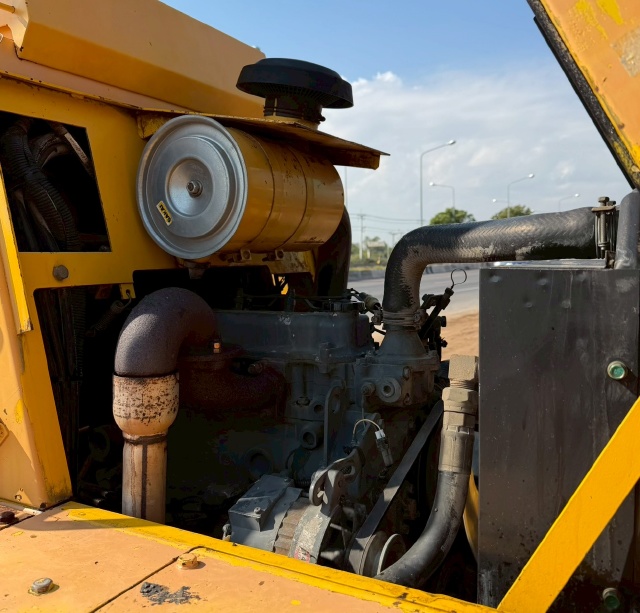 ขายรถบด SAKAI SW650 ปี 2003 นำเข้าจากญี่ปุ่น พร้อมใช้ มีVDOการทำงานครับ