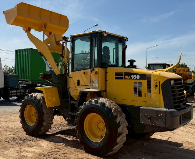ขายรถตักล้อยาง KOMATSU WA150-5 นำเข้าจากญี่ปุ่น พร้อมใช้ มีVDOการทำงานครับ