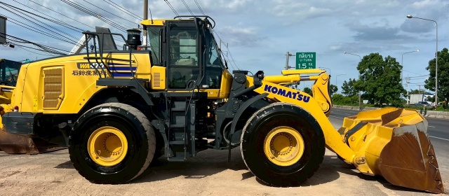 ขายรถตักล้อยาง KOMATSU WA470-10 ปี 2021 นำเข้าจากญี่ปุ่น พร้อมใช้ มีVDOการทำงานครับ