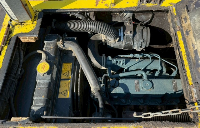 ขายรถปูยาง HANTA F1432W3 ปี 2012 (ขนาด 3.1 เมตร) นำเข้าจากญี่ปุ่น พร้อมใช้ มีVDOการทำงานครับ