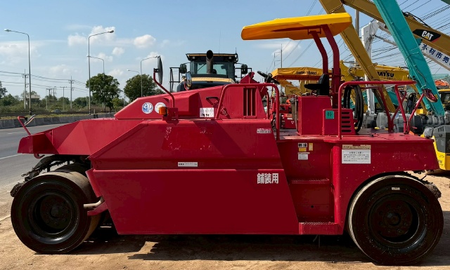 ขายรถบด SAKAI TZ701 ปี 2003 นำเข้าจากญี่ปุ่น พร้อมใช้ มีVDOการทำงานครับ