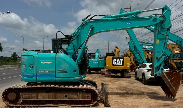 ขายรถขุด KOBELCO SK135SR-3 ปี 2017 นำเข้าจากญี่ปุ่น พร้อมใช้ มีVDOการทำงานครับ