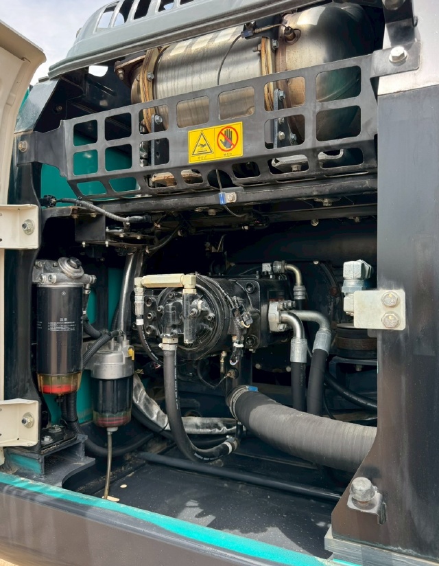 ขายรถขุด KOBELCO SK200 MARK 10 ปี 2020 นำเข้าจากญี่ปุ่น พร้อมใช้ มีVDOการทำงานครับ