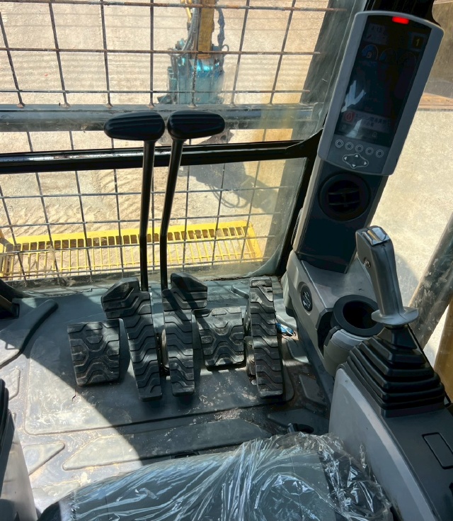 ขายรถขุด CAT 312E ปี 2013 หัวคีบไม้ นำเข้าจากญี่ปุ่น พร้อมใช้ มีVDOการทำงานครับ