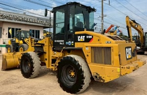 ขายรถตักล้อยาง CAT 910H ปี 2012 แขนยาวพิเศษ นำเข้าจากญี่ปุ่น พร้อมใช้ มีVDOการทำงานครับ