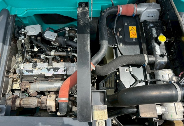 ขายรถขุด KOBELCO SK135SR-3 ปี 2017 นำเข้าจากญี่ปุ่น พร้อมใช้ มีVDOการทำงานครับ