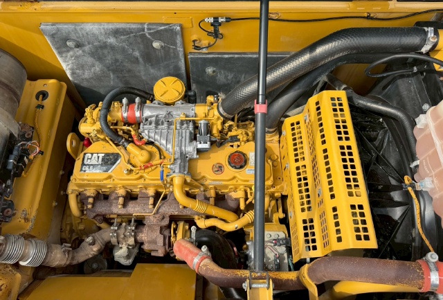 ขายรถขุด CAT 320E ปี 2015 นำเข้าจากญี่ปุ่น พร้อมใช้ มีVDOการทำงานครับ ขายรถขุด CAT 320E ปี 2015 นำเข้าจากญี่ปุ่น พร้อมใช้ มีVDOการทำงานครับ