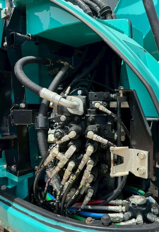 ขายรถขุด KOBELCO SK135SR-3 ปี 2017 นำเข้าจากญี่ปุ่น พร้อมใช้ มีVDOการทำงานครับ