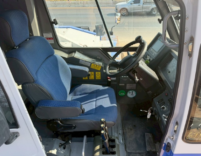 ขายรถเครน TADANO GR250N-2 (ขนาด 25 ตัน) ปี 2010 นำเข้าจากญี่ปุ่น พร้อมใช้ มีVDOการทำงานครับ