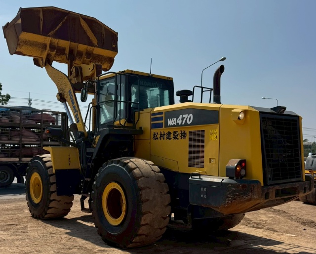 ขายรถตักล้อยาง KOMATSU WA470-7 ปี 2013 นำเข้าจากญี่ปุ่น พร้อมใช้ มีVDOการทำงานครับ