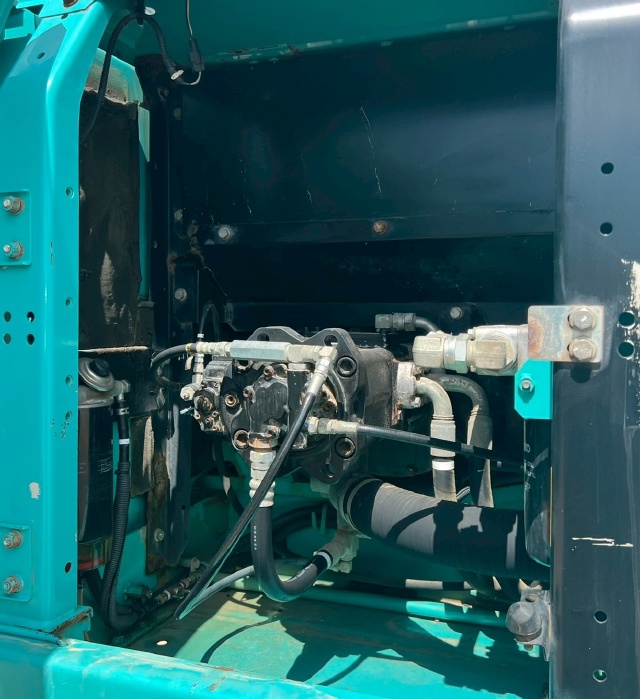 ขายรถขุด KOBELCO SK200 MARK 9 ปี 2015 พร้อมใช้ มีVDOการทำงานครับ