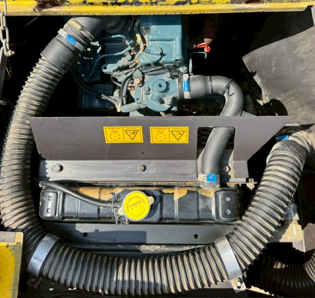 ขายรถปูยาง SUMITOMO HB31W-5B ปี 2009 (ขนาด 3.1 เมตร) นำเข้าจากญี่ปุ่น พร้อมใช้ มีVDOการทำงานครับ ขายรถปูยาง SUMITOMO HB31W-5B ปี 2009 (ขนาด 3.1 เมตร) นำเข้าจากญี่ปุ่น พร้อมใช้ มีVDOการทำงานครับ