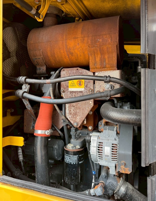 ขายรถตักล้อยาง KOMATSU WA100-5 นำเข้าจากญี่ปุ่น พร้อมใช้ มีVDOการทำงานครับ