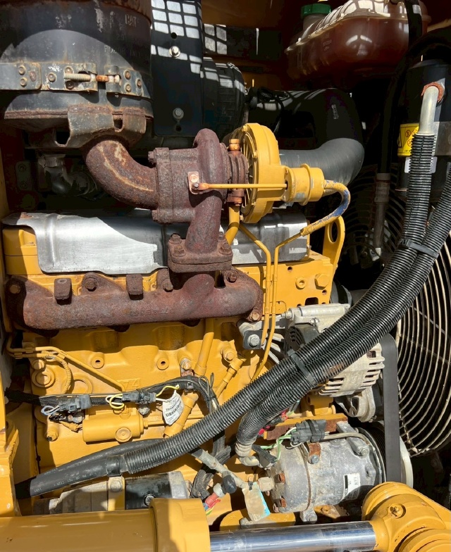 ขายรถดันดิน CAT D5K ปี 2010 พร้อมใช้ มีVDOการทำงานครับ