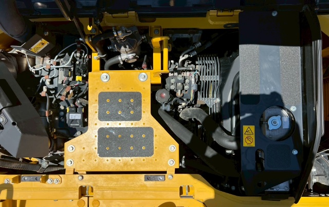 ขายรถขุด KOMATSU PC120-11 ปี 2018 นำเข้าจากญี่ปุ่น พร้อมใช้ มีVDOการทำงานครับ