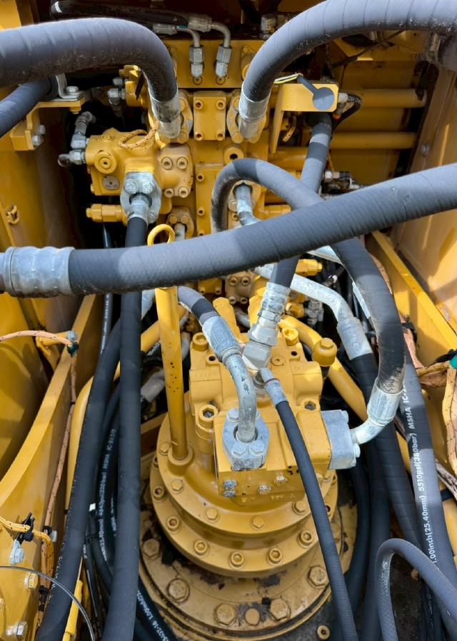 ขายรถขุด CAT 320E ปี 2015 นำเข้าจากญี่ปุ่น พร้อมใช้ มีVDOการทำงานครับ ขายรถขุด CAT 320E ปี 2015 นำเข้าจากญี่ปุ่น พร้อมใช้ มีVDOการทำงานครับ