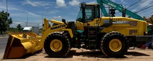 ขายรถตักล้อยาง KOMATSU WA500-7 ปี 2014 นำเข้าจากญี่ปุ่น พร้อมใช้ มีVDOการทำงานครับ
