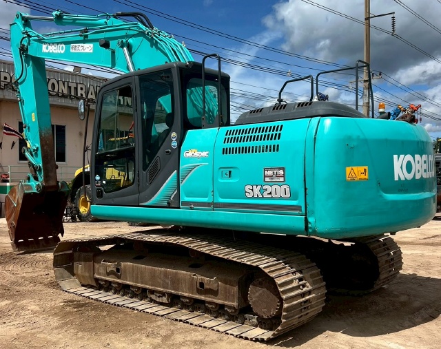 ขายรถขุด KOBELCO SK200 MARK 9 ปี 2015 พร้อมใช้ มีVDOการทำงานครับ
