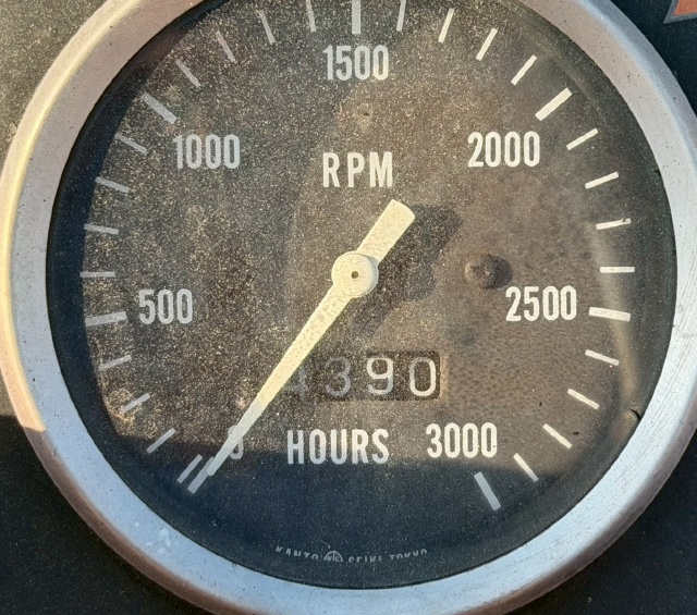 ขายรถปูยาง NIIGATA NF30CVDM (ขนาด 3 เมตร) นำเข้าจากญี่ปุ่น พร้อมใช้ มีVDOการทำงานครับ