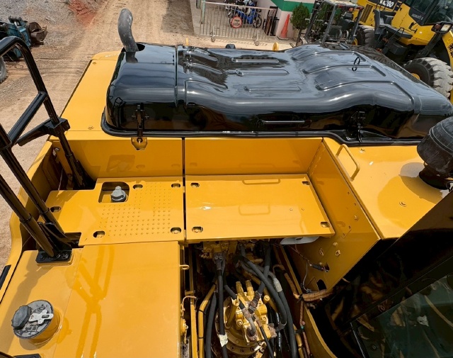 ขายรถขุด CAT 320E ปี 2017 นำเข้าจากญี่ปุ่น พร้อมใช้ มีVDOการทำงานครับ