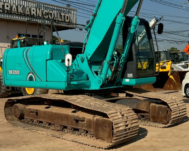 ขายรถขุด KOBELCO SK200 MARK 9 ปี 2015 นำเข้าจากญี่ปุ่น พร้อมใช้ มีVDOการทำงานครับ
