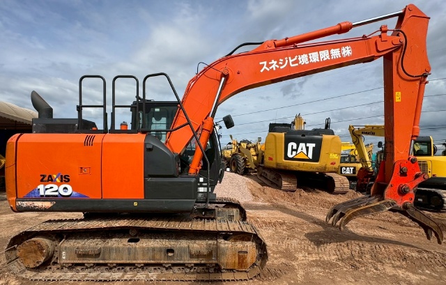 ขายรถขุด HITACHI ZX120-6 ปี 2019 หัวคีบไม้ พร้อมใช้ มีVDOการทำงานครับ