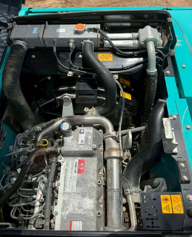 ขายรถขุด KOBELCO SK200 MARK 10 ปี 2020 นำเข้าจากญี่ปุ่น พร้อมใช้ มีVDOการทำงานครับ