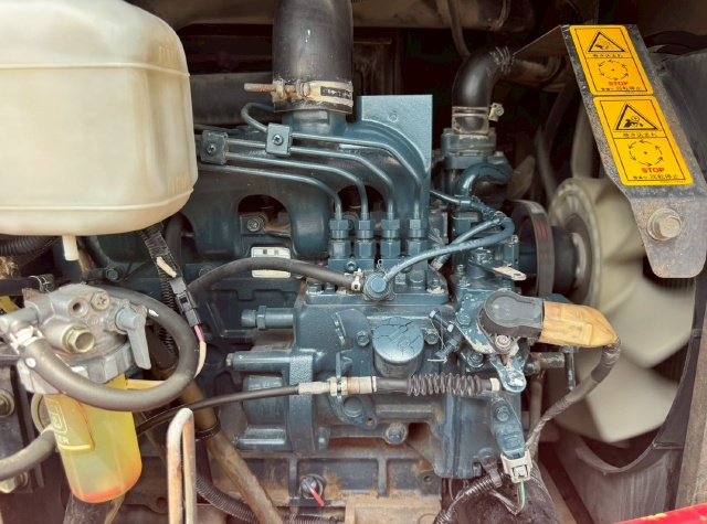 ขายรถขุด KUBOTA U40-3 ปี 2005 นำเข้าจากญี่ปุ่น พร้อมใช้ มีVDOการทำงานครับ