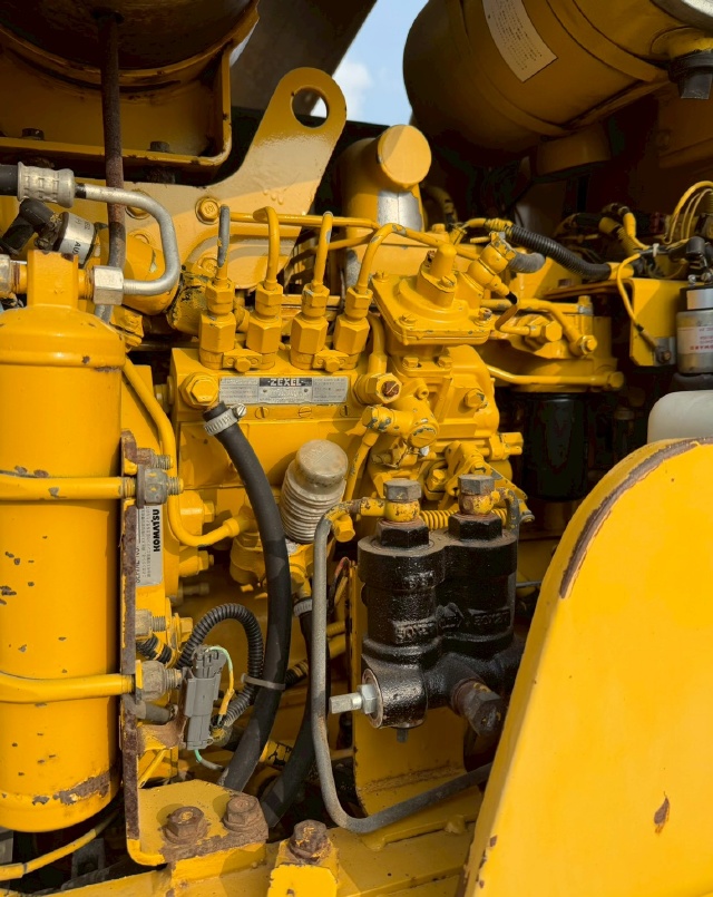 ขายรถเกรด KOMATSU GD355A-3 นำเข้าจากญี่ปุ่น พร้อมใช้ มีVDOการทำงานครับ