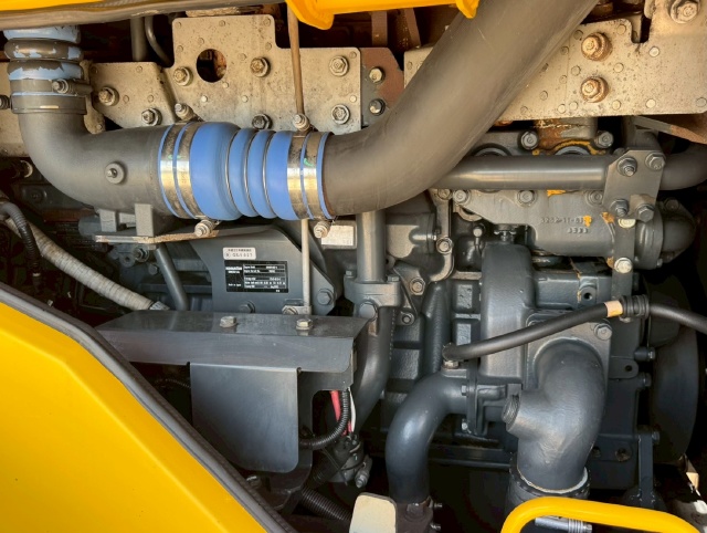 ขายรถตักล้อยาง KOMATSU WA500-7 ปี 2014 นำเข้าจากญี่ปุ่น พร้อมใช้ มีVDOการทำงานครับ